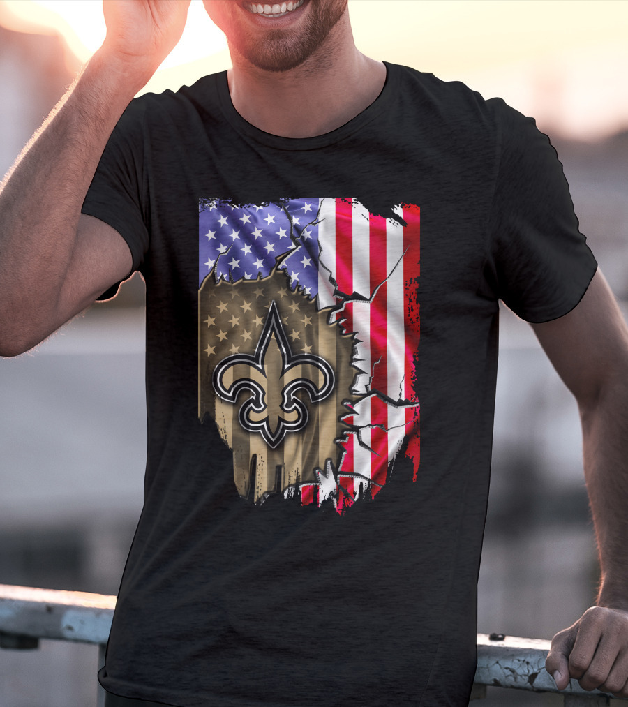 Flag V2 New Orleans Saints USA Flag Fleur-de-Lis T-Shirt