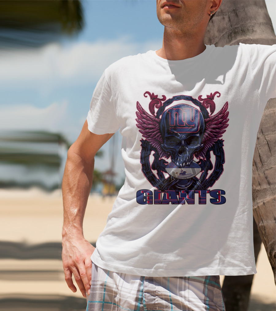 Skullfb New York Giants Winged Skull Design With Football Helmet And Chains T-Shirt