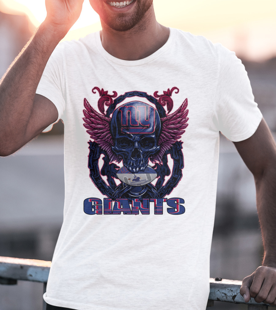 Skullfb New York Giants Winged Skull Design With Football Helmet And Chains T-Shirt