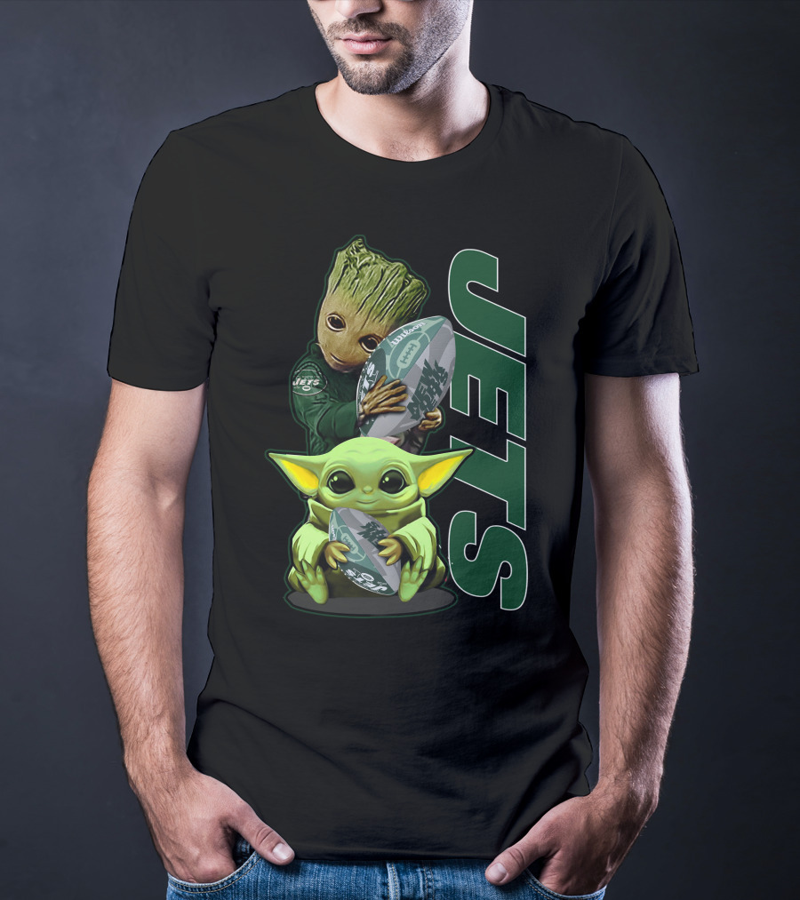 Grzd New York Jets Baby Groot And Baby Yoda With Football T-Shirt
