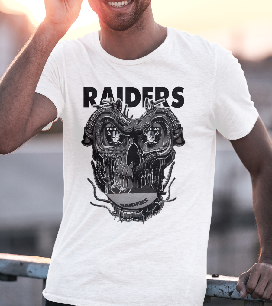 Raiders Dragonskull Football Faceplate T-Shirt