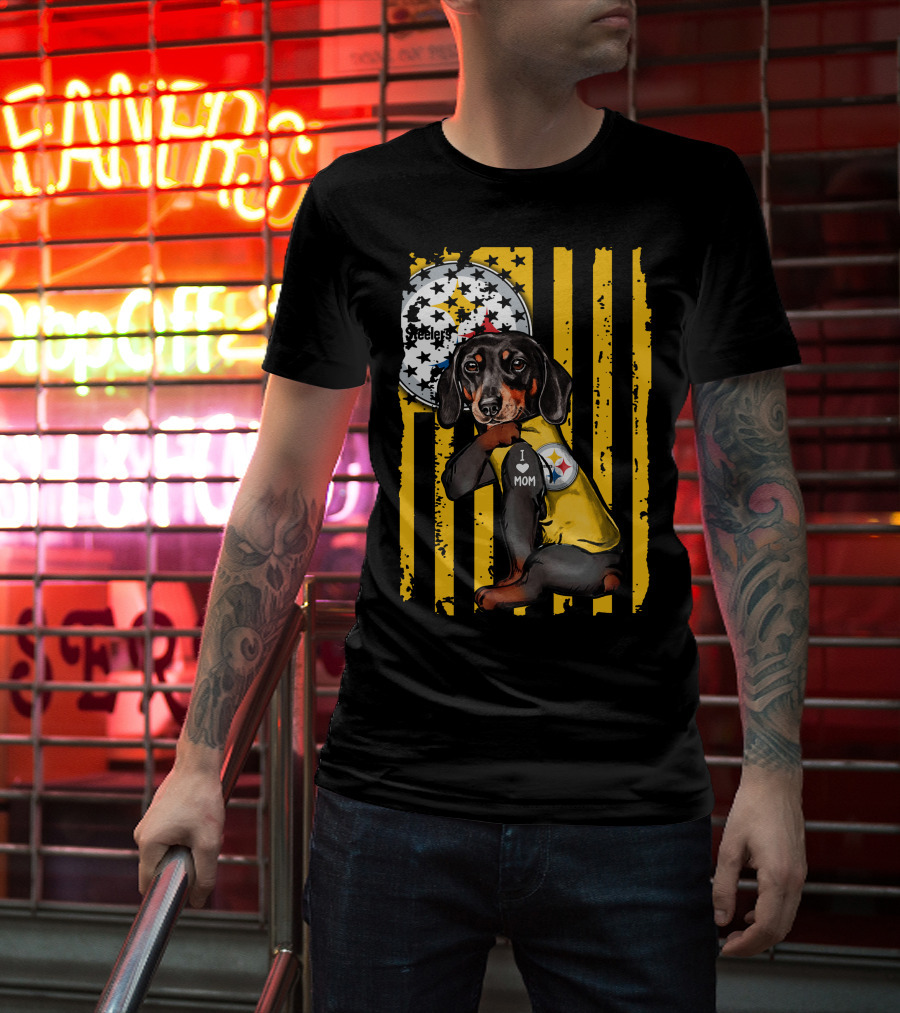 Dachshund Steelers I Love Mom Black And Yellow Football Fan T-Shirt