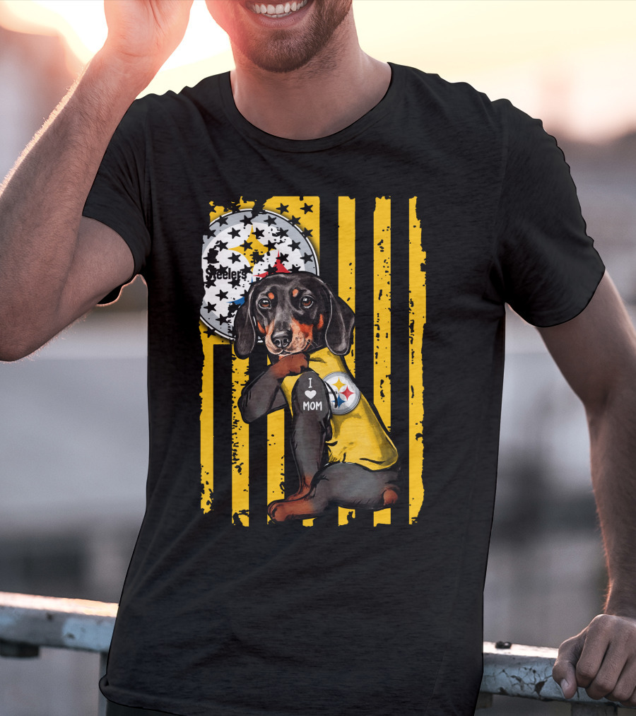 Dachshund Steelers I Love Mom Black And Yellow Football Fan T-Shirt