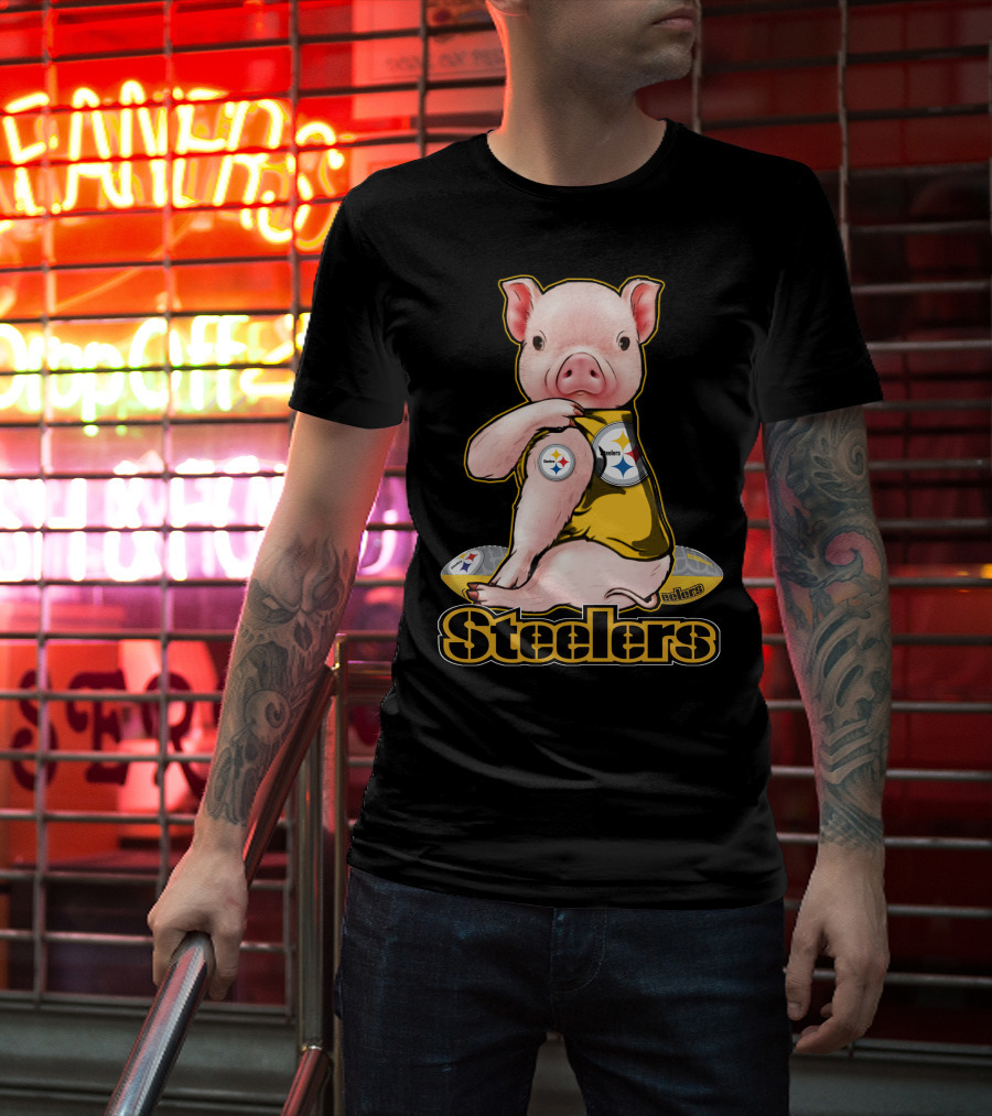 Steelers Pig With Football T-Shirt