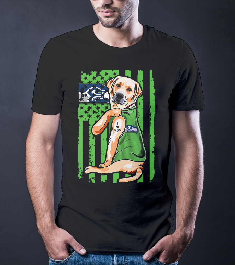 Labrador Retriever Seattle Seahawks Flag I Love Mom Tattoo T-Shirt