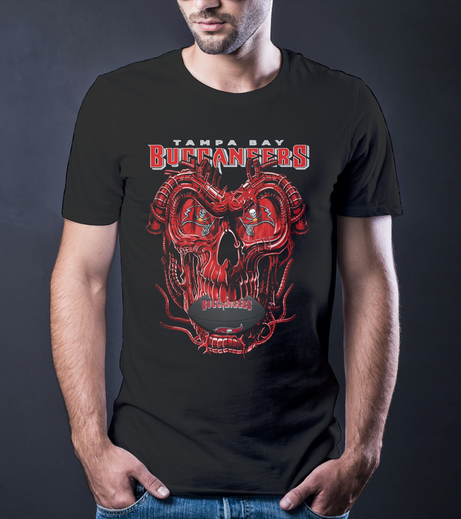 Tampa Bay Buccaneers Dragonskull NFL Football T-Shirt
