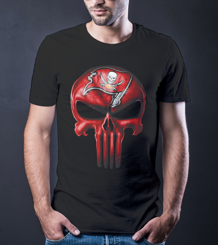 Skull V3 Tampa Bay Buccaneers Pirate Skull T-Shirt