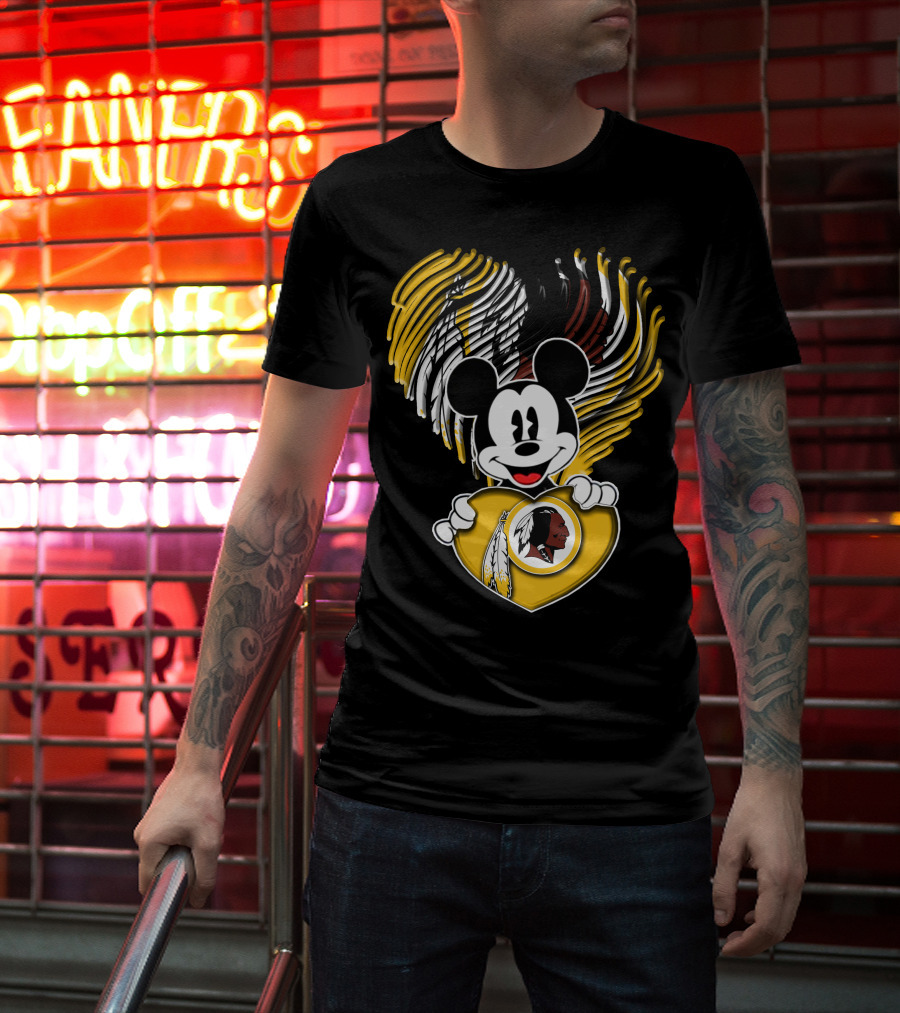 Mick V1 Washington Redskins Heart Motif With Feathers T-Shirt