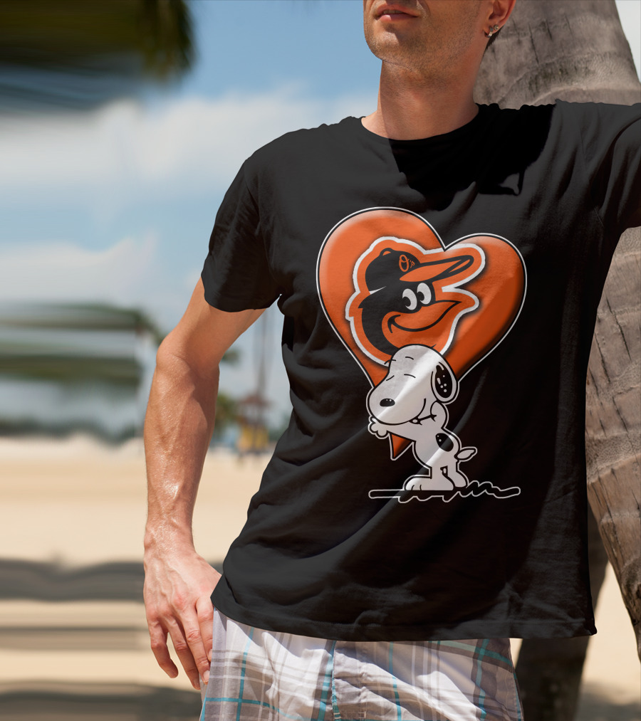 Snoopy Hugging Heart With Baltimore Orioles Bird T-Shirt
