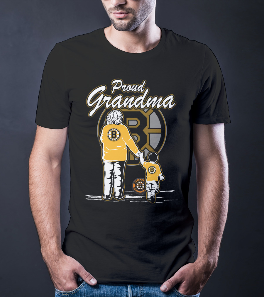 Proud Grandma Boston Bruins Family Fan T-Shirt