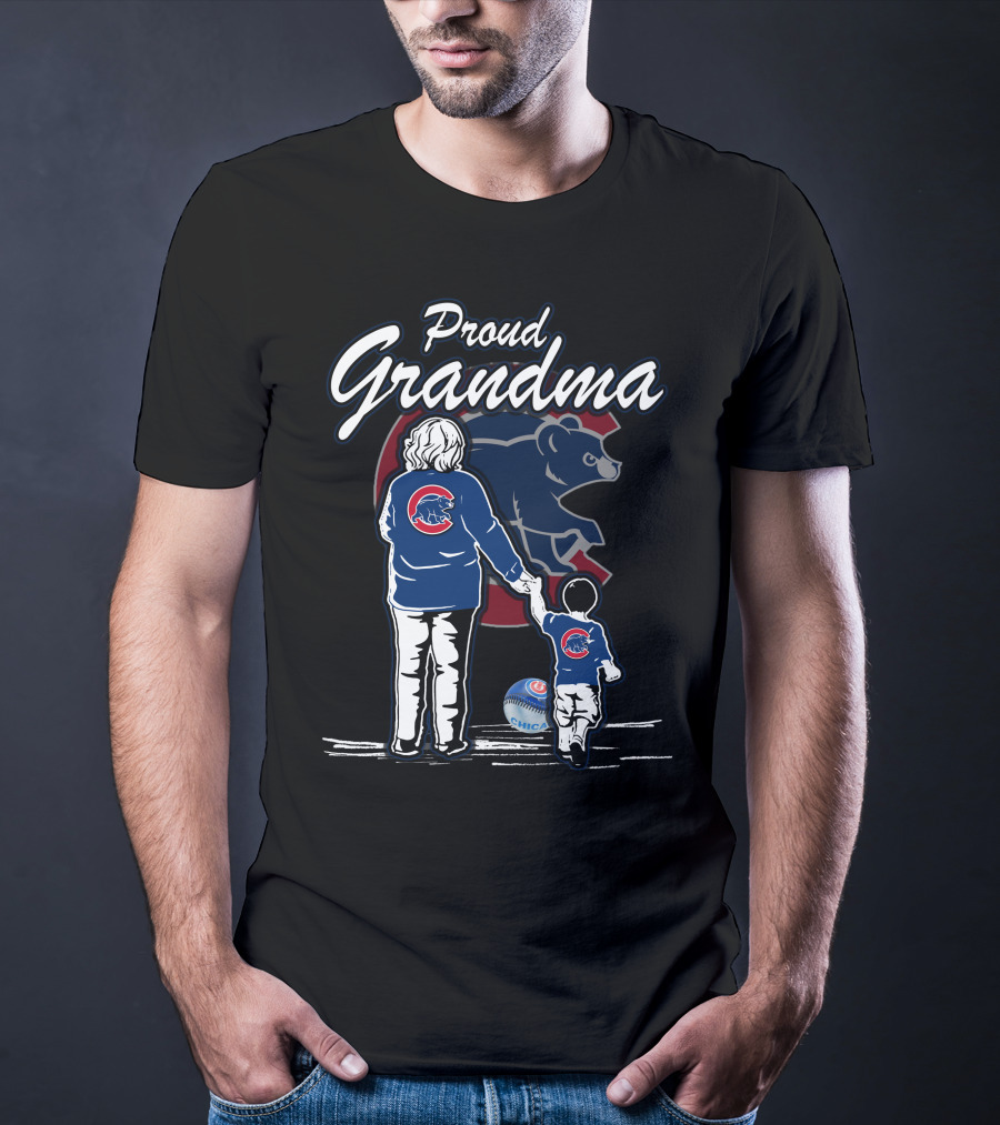 Proud Grandma Chicago Cubs Bear Logo Baseball Family T-Shirt