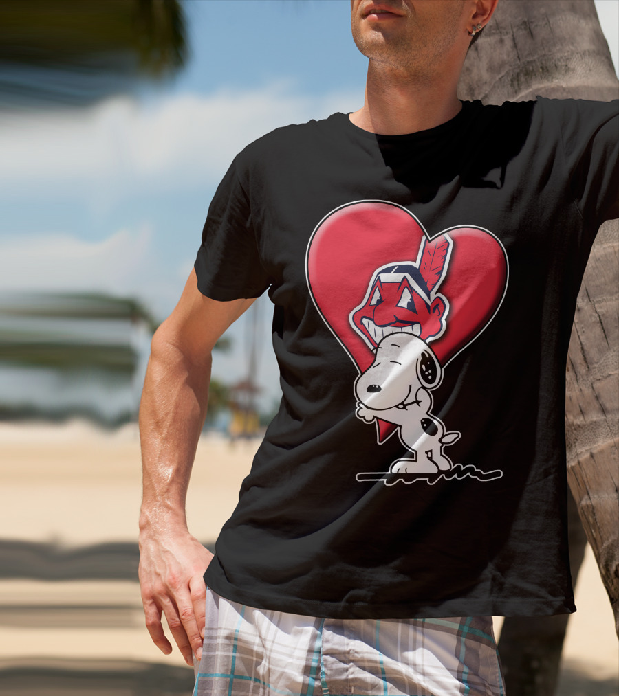 Snoopy Hugging Cleveland Indians Logo Heart T-Shirt