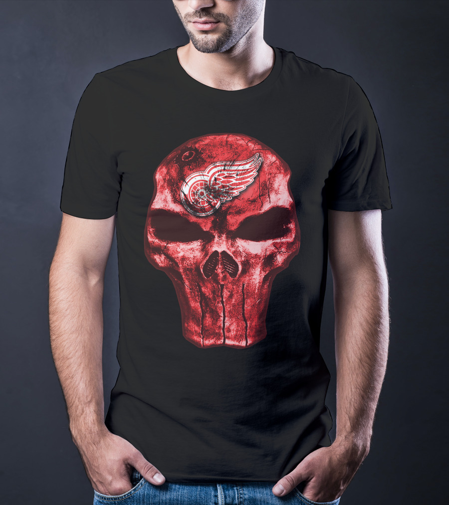 Skull Detroit Red Wings Grunge Style Emblem T-Shirt