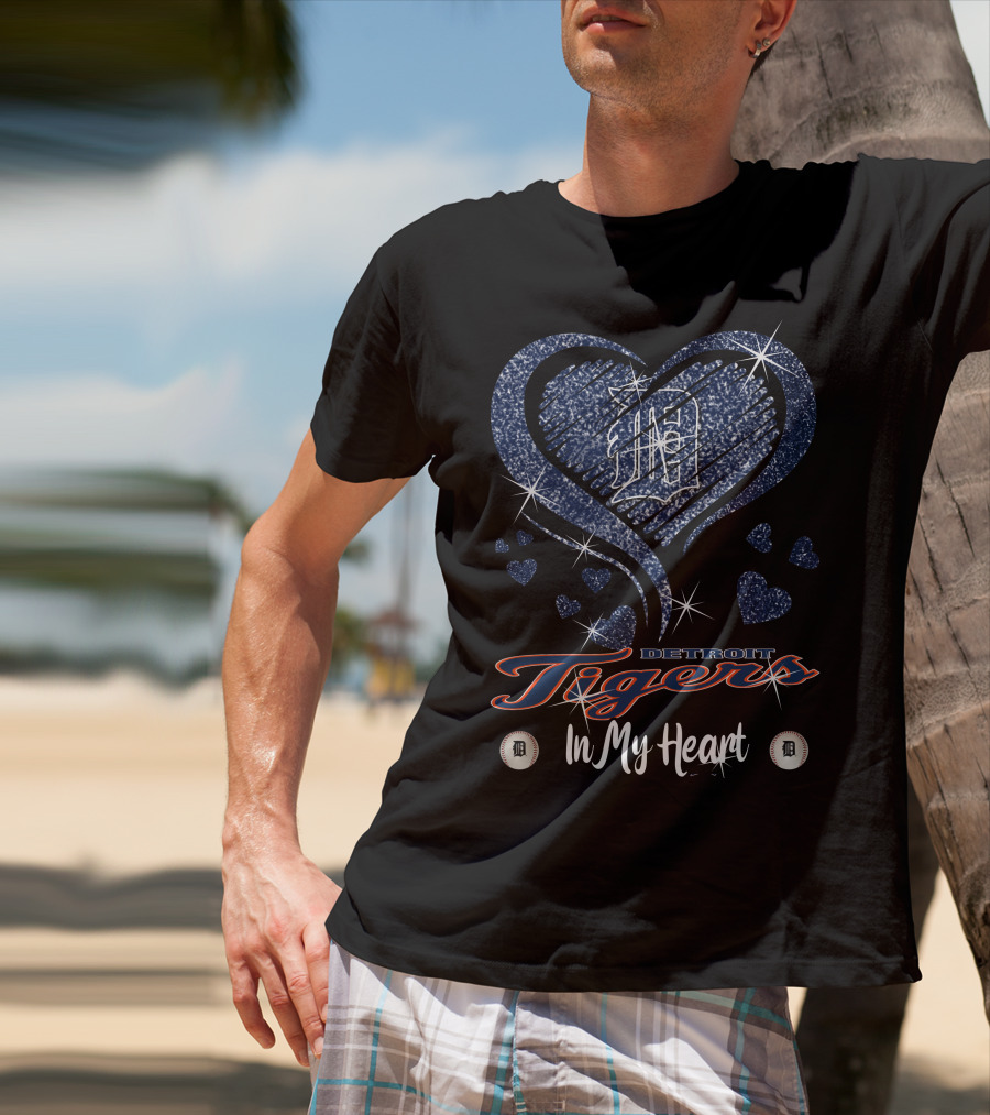 Detroit Tigers In My Heart Sparkling Logo And Hearts T-Shirt