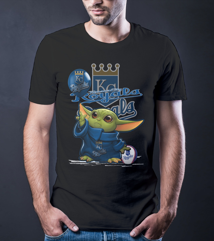 Yoda Kansas City Royals Holding KC Ball And Balloon T-Shirt