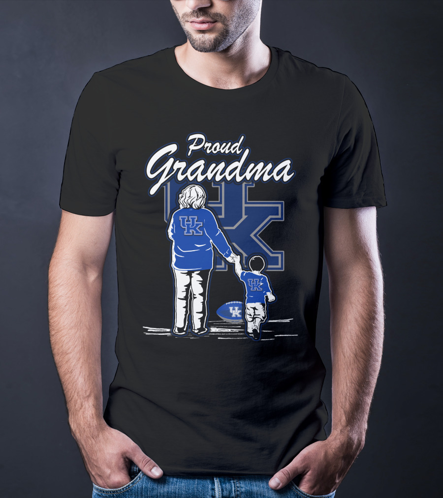 Proud Grandma Kentucky Wildcats UK Family Football Fan T-Shirt