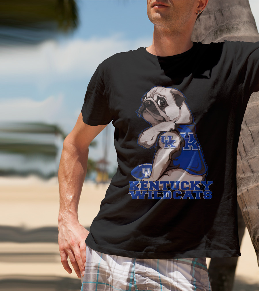 Kentucky Wildcats Pug With Football And UK T-Shirt