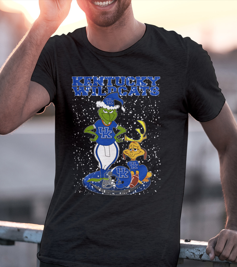 Grinchxmas Kentucky Wildcats UK Football Snowy Scene T-Shirt