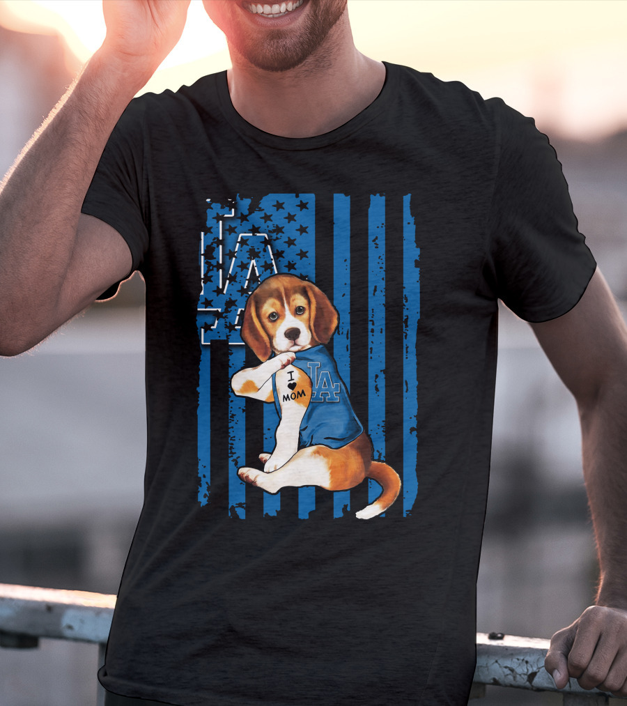 Beagle Wearing Los Angeles Dodgers Shirt With Tattoo I Love Mom T-Shirt