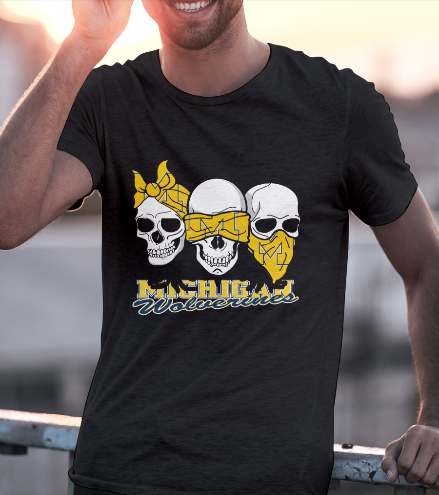 Michigan Wolverines 3 Skulls Bandana T-Shirt