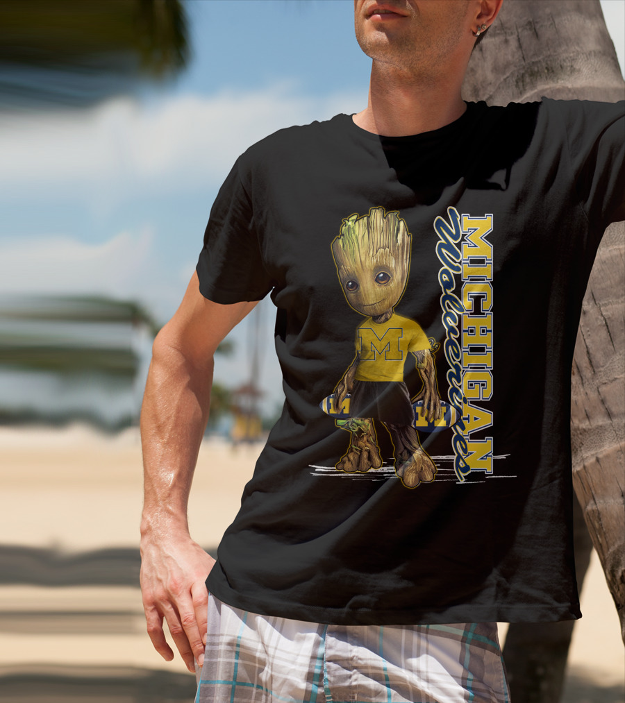 Groot Michigan Wolverines M Logo Skating Fan T-Shirt