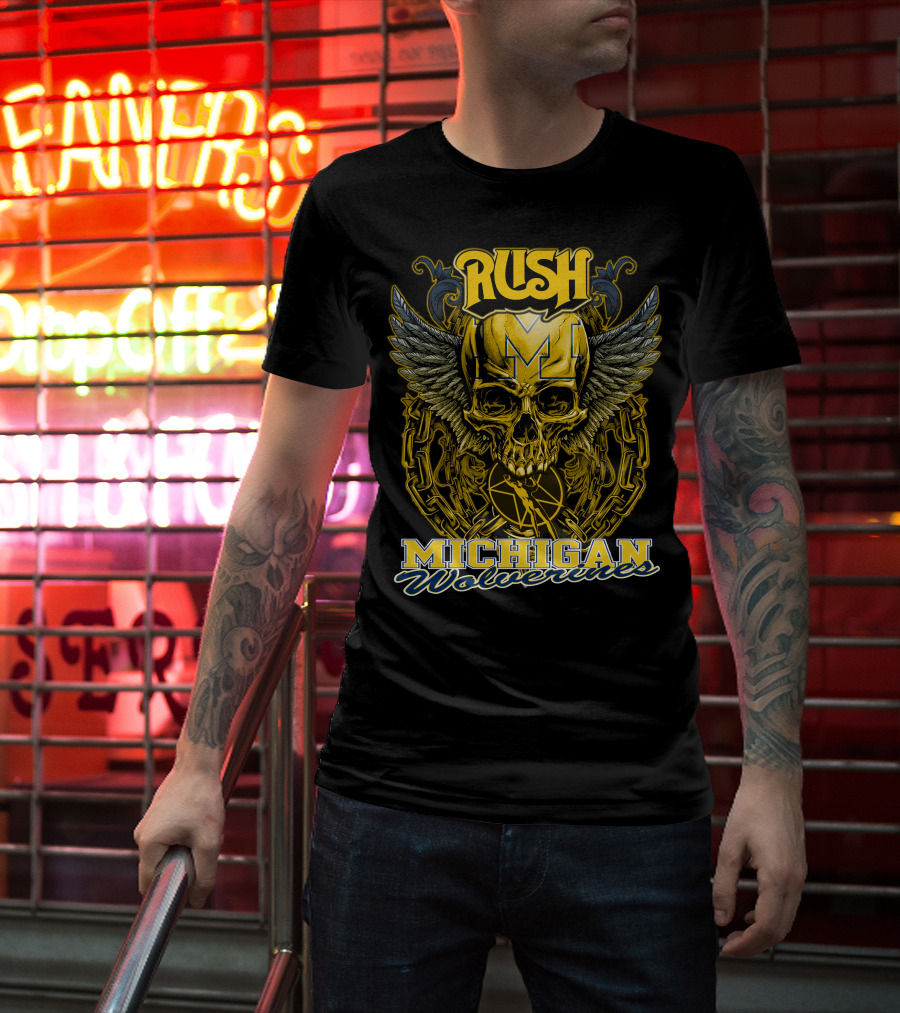 Rush Michigan Wolverines Skull Wings Chain T-Shirt