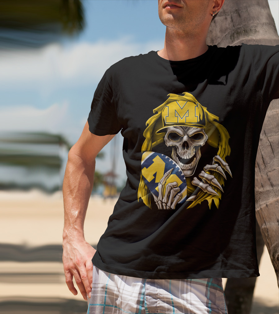 Skullbong Michigan Wolverines Skull Football Fan T-Shirt