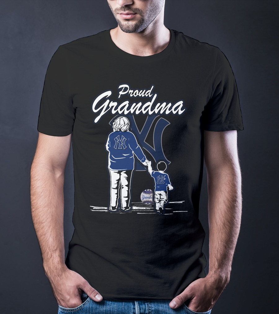 Proud Grandma New York Yankees Family T-Shirt