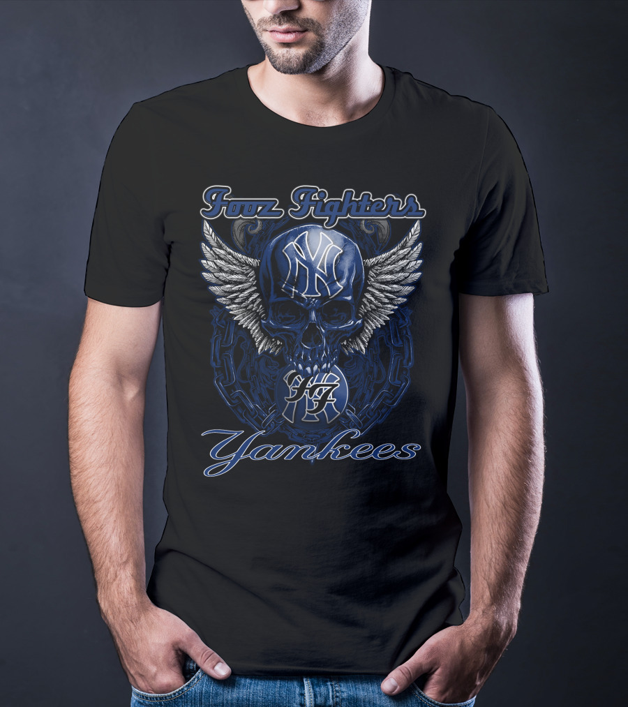 Fuzz Fighters New York Yankees Skull Wings T-Shirt