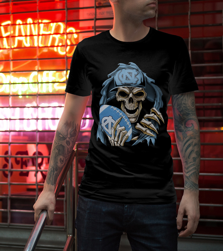 Skullbong North Carolina Tar Heels Skeleton Football Fan With Cap And Ball T-Shirt