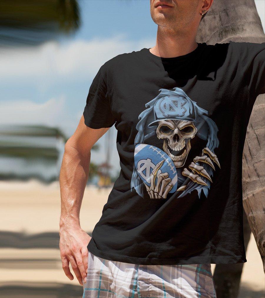 Skullbong North Carolina Tar Heels Skeleton Football Fan With Cap And Ball T-Shirt