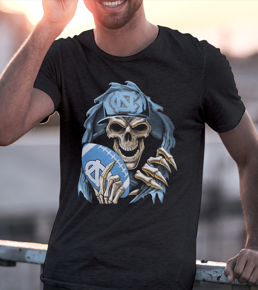 Skullbong North Carolina Tar Heels Skeleton Football Fan With Cap And Ball T-Shirt