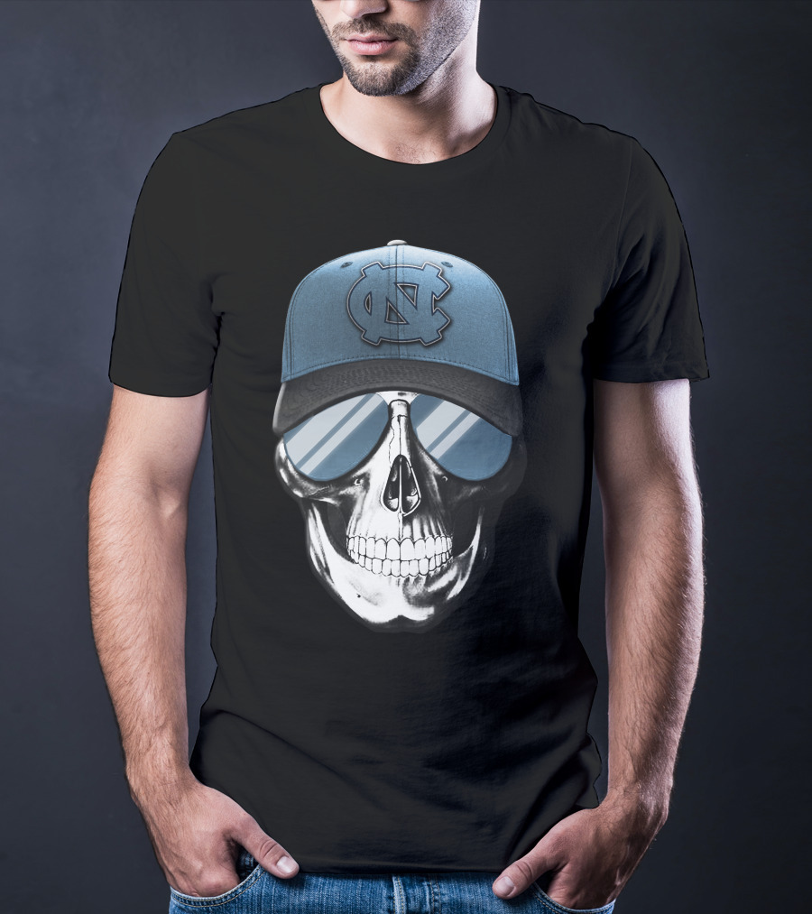 North Carolina Tar Heels Skull Wearing Logo Cap T-Shirt