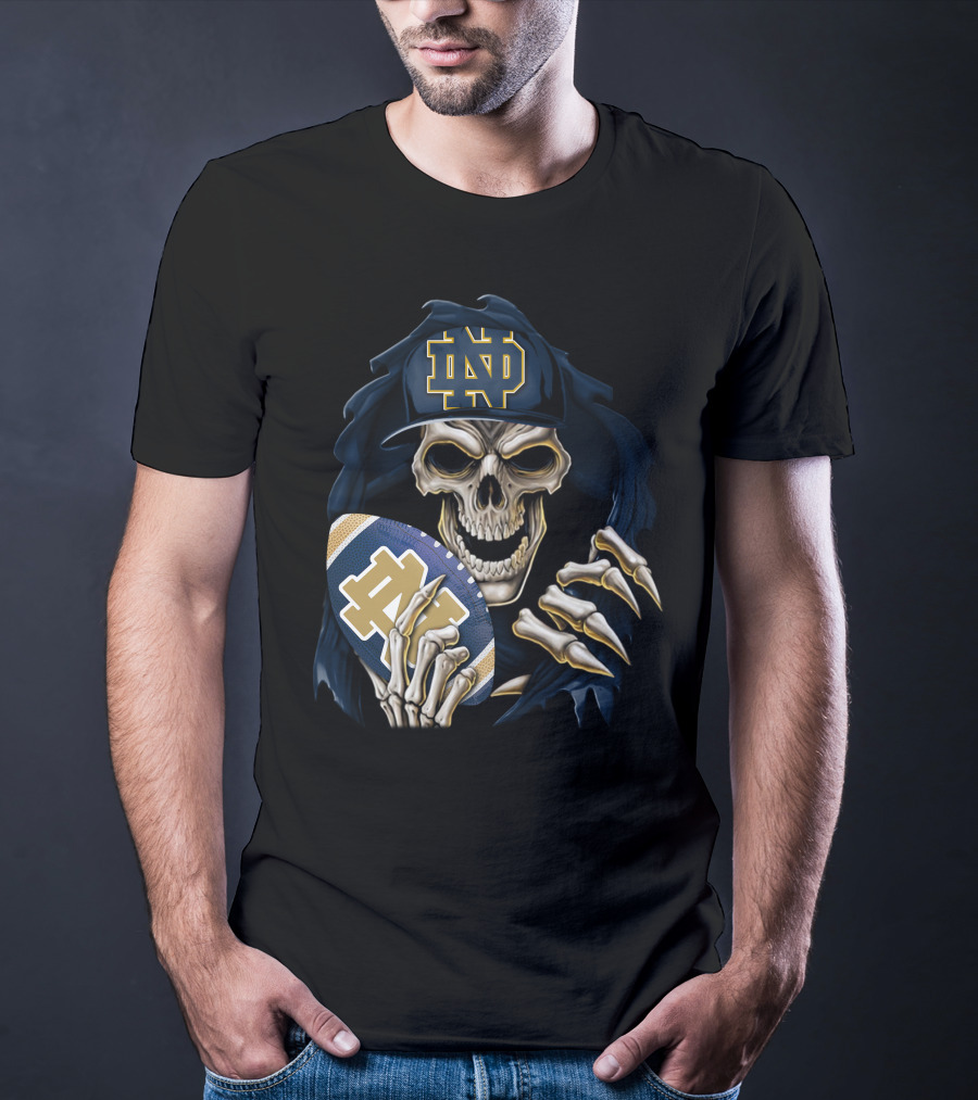 Notre Dame Fighting Irish Skull With Football Helmet T-Shirt