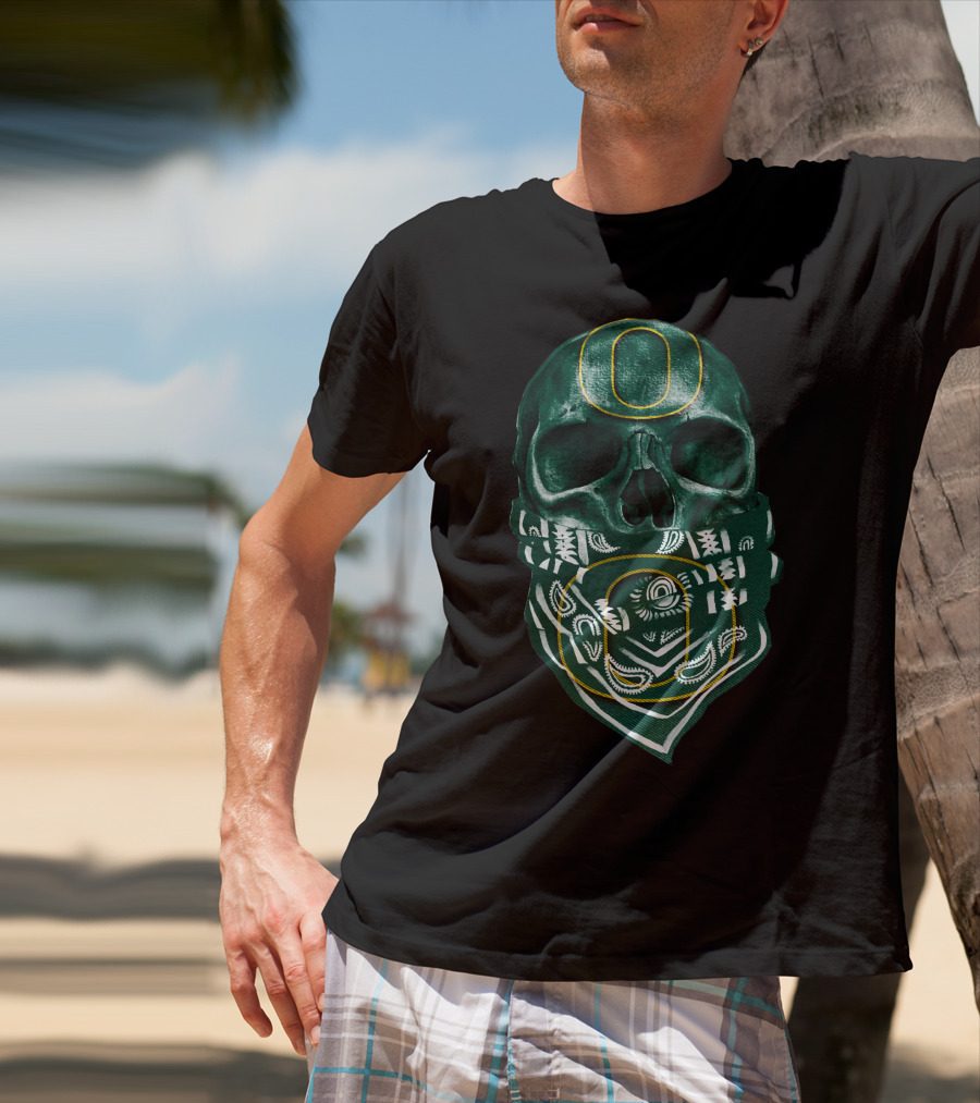 Skull With Oregon Ducks O Logo Bandana T-Shirt