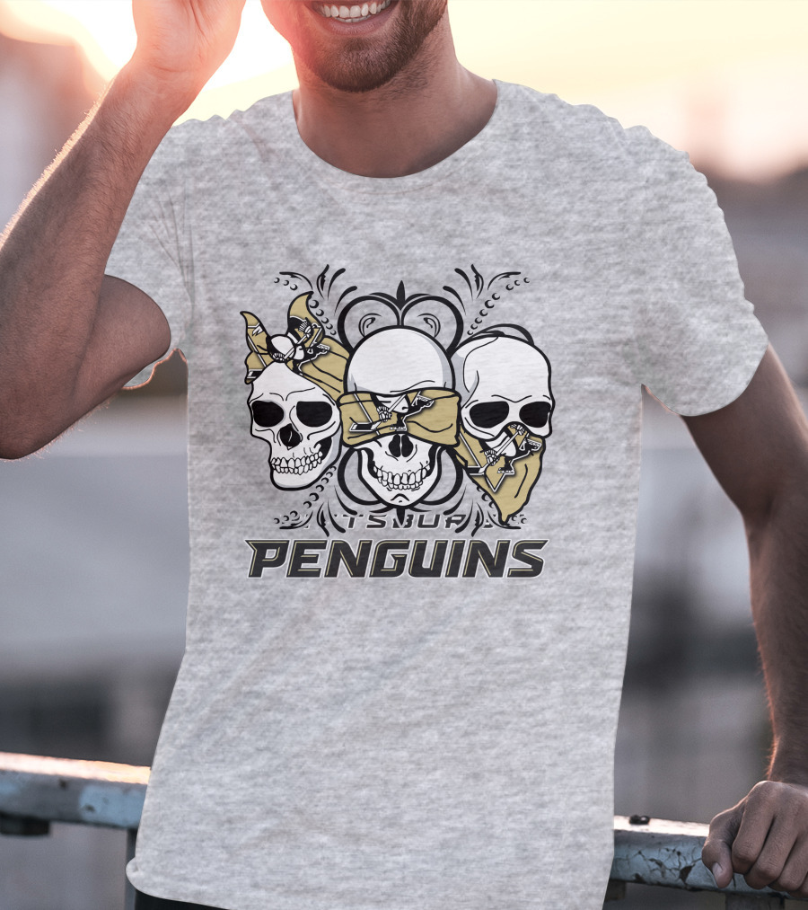 3 Skull Pittsburgh Penguins TSUF T-Shirt