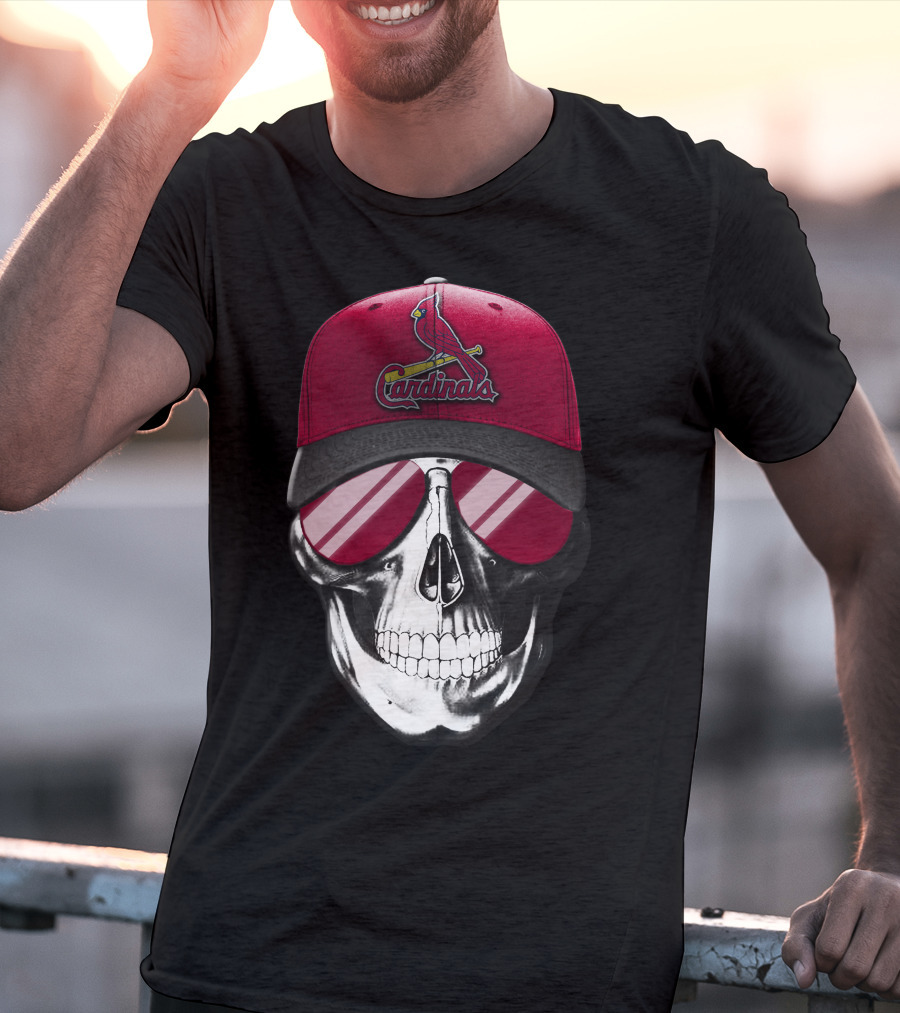 Skull With St. Louis Cardinals Cap And Sunglasses T-Shirt