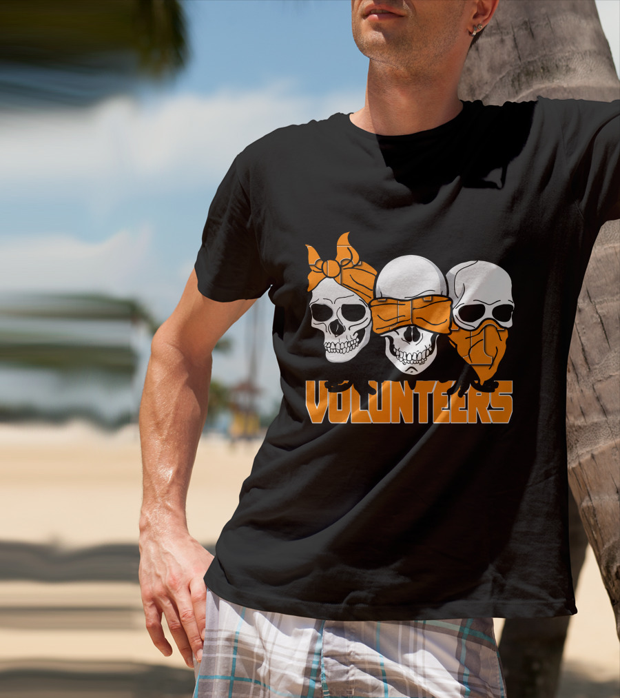 3 Skull Tennessee Volunteers T-Shirt