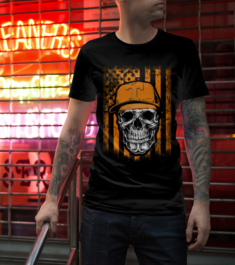 Tennessee Volunteers Skull Cap With Stripes And Stars T-Shirt