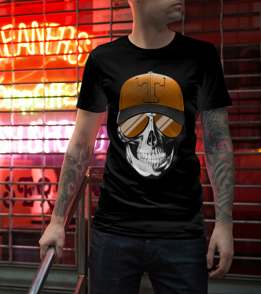 Tennessee Volunteers Skull With Orange Hat And Sunglasses T-Shirt