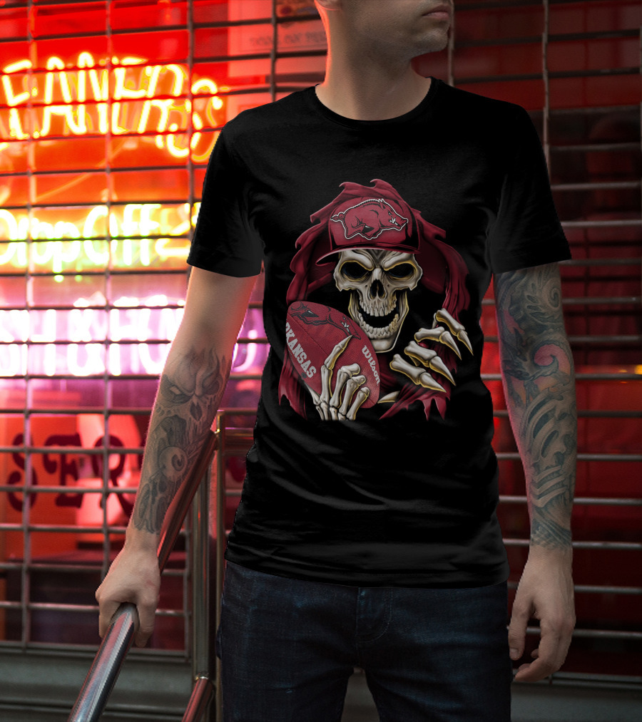 Skullbong Arkansas Razorbacks Skeleton Holding Football With Razorback Cap T-Shirt