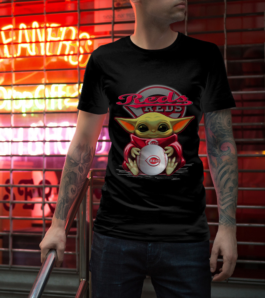 Cincinnati Reds Yoda Baseball Character T-Shirt