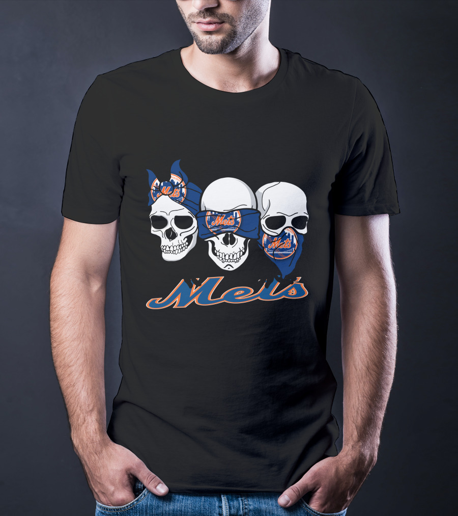 3 Skulls Mets Logo Bandanas T-Shirt
