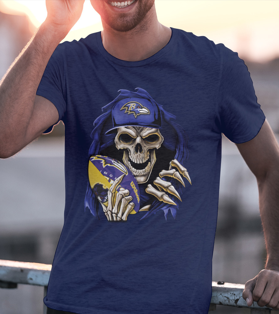 Skullbong Baltimore Ravens Skeleton With Football And Cap T-Shirt