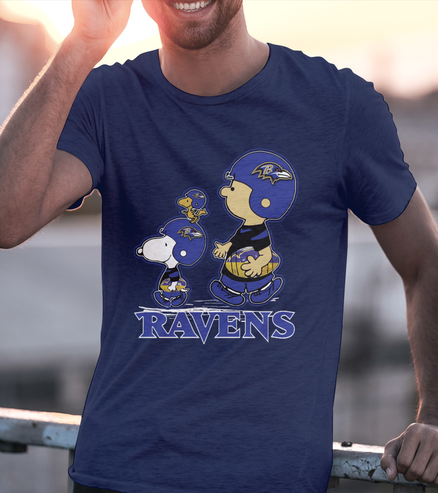 Snpfootball Baltimore Ravens Peanuts Characters Helmets Ravens T-Shirt
