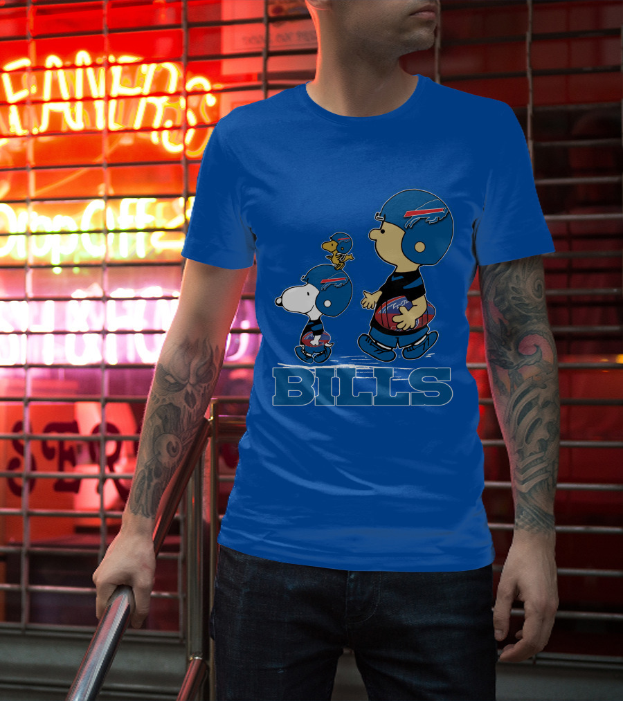 Snpfootball Buffalo Bills Snoopy Woodstock Peanuts Characters With Helmets Football T-Shirt