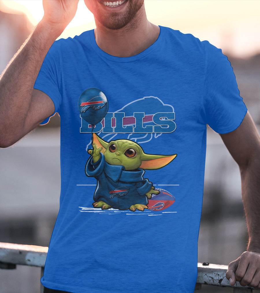 Yoda V1 Buffalo Bills Baby Alien Holding Buffalo Bills Balloon Football T-Shirt
