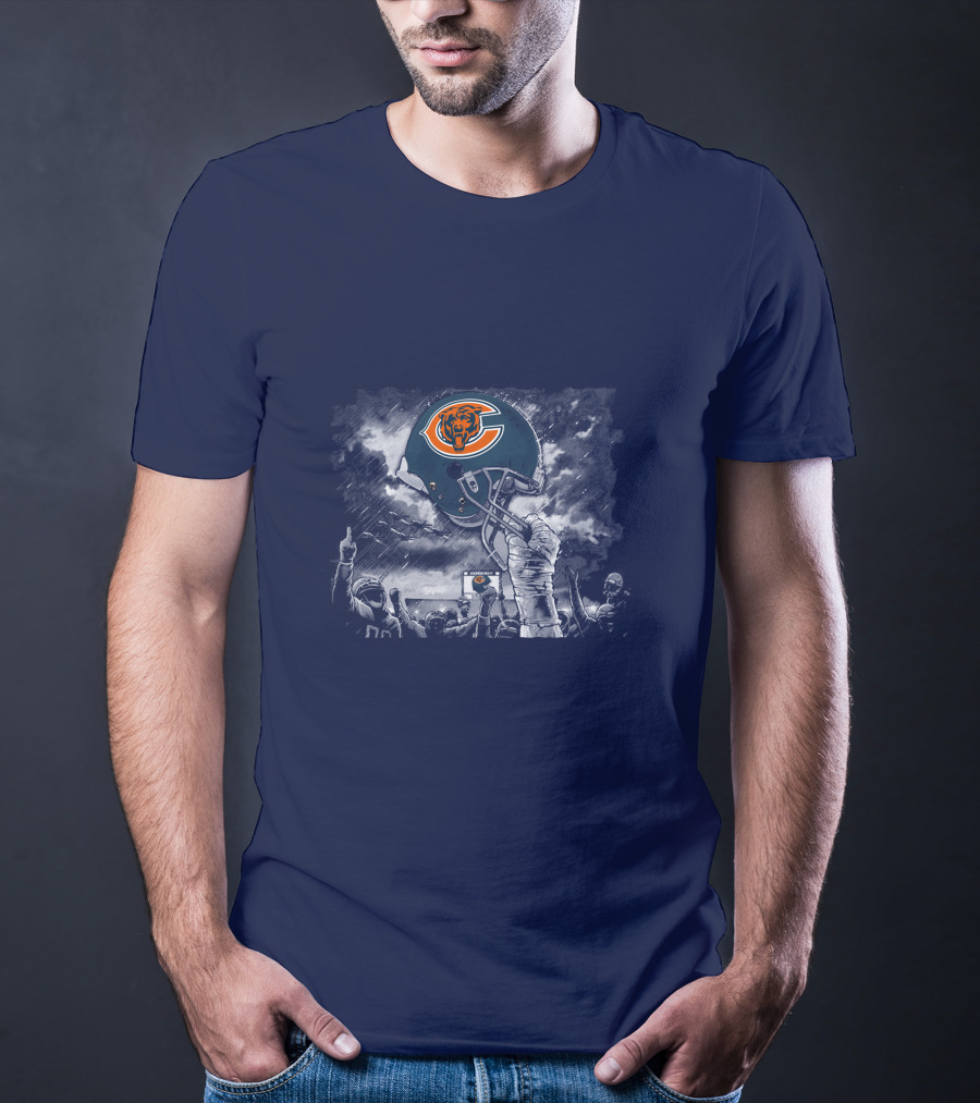 Chicago Bears Helmet Iconic 51 Team Celebration T-Shirt