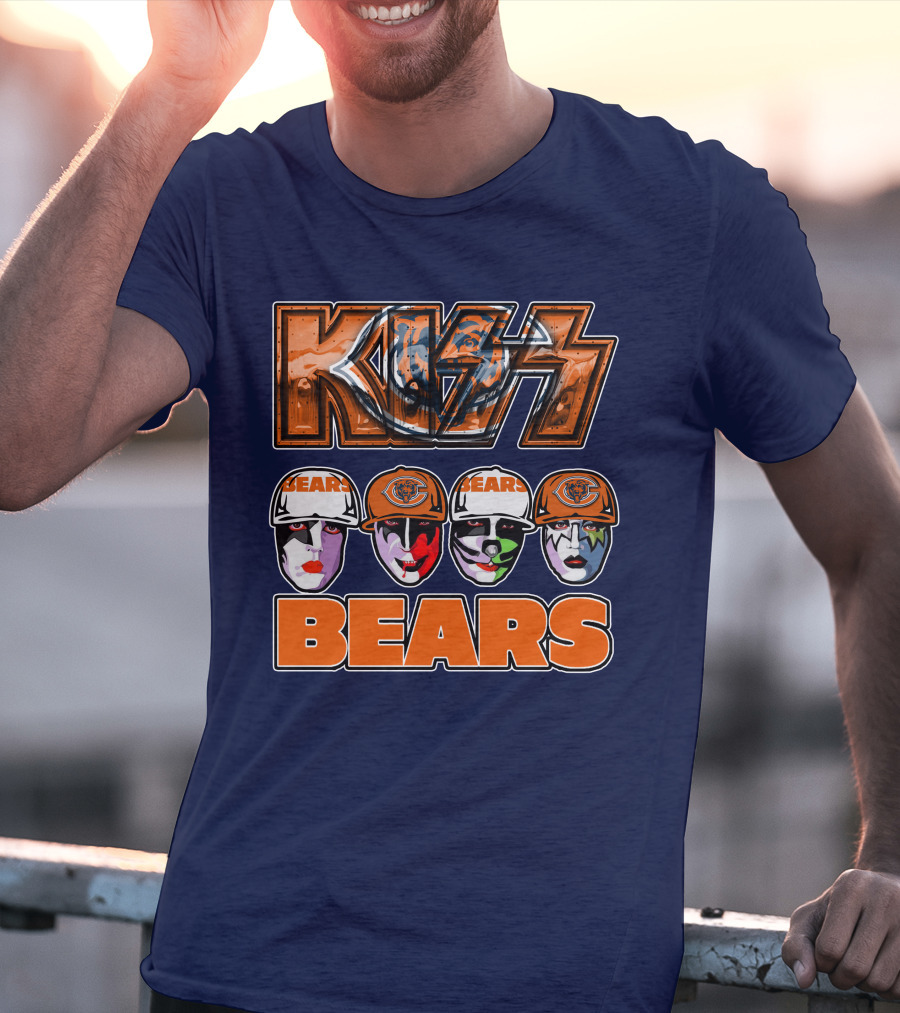 KISS Chicago Bears Facepaint Helmet T-Shirt