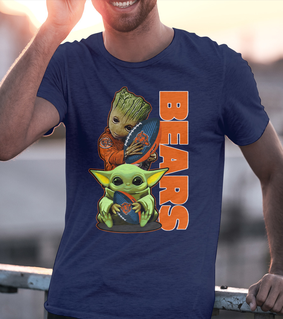 Grzd CHICAGO BEARS Baby Groot And Baby Yoda Football T-Shirt